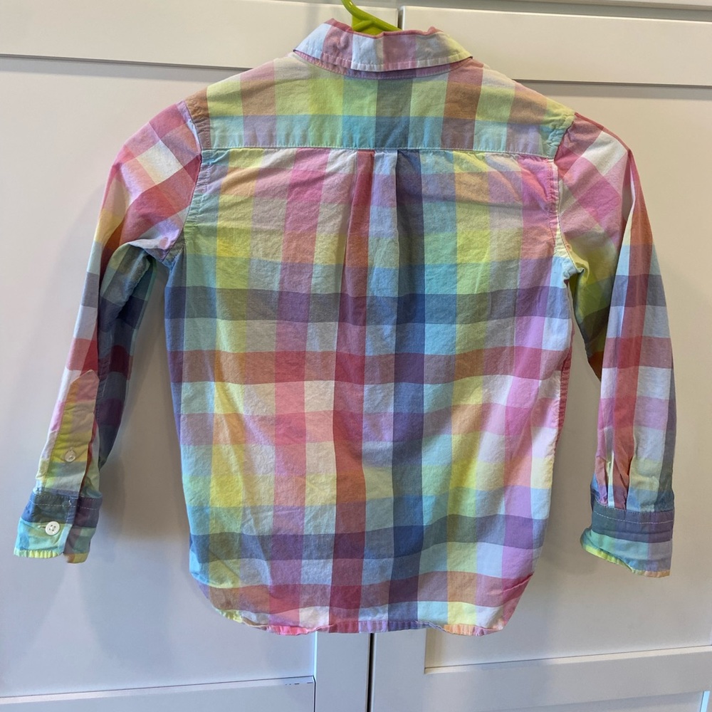 🐣 EASTER! Gap Plaid Button Down - Picture 3 of 6